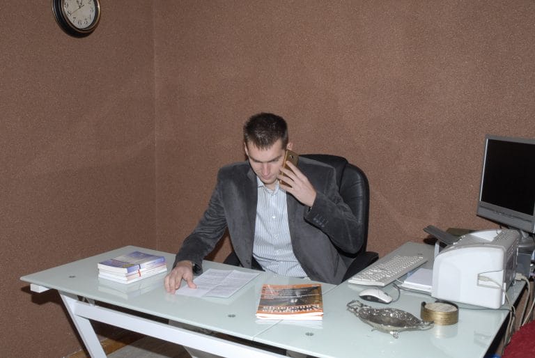 temporary residence based on studying